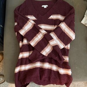 American Eagle Outfitters Maroon and Pink V-Neck Sweater